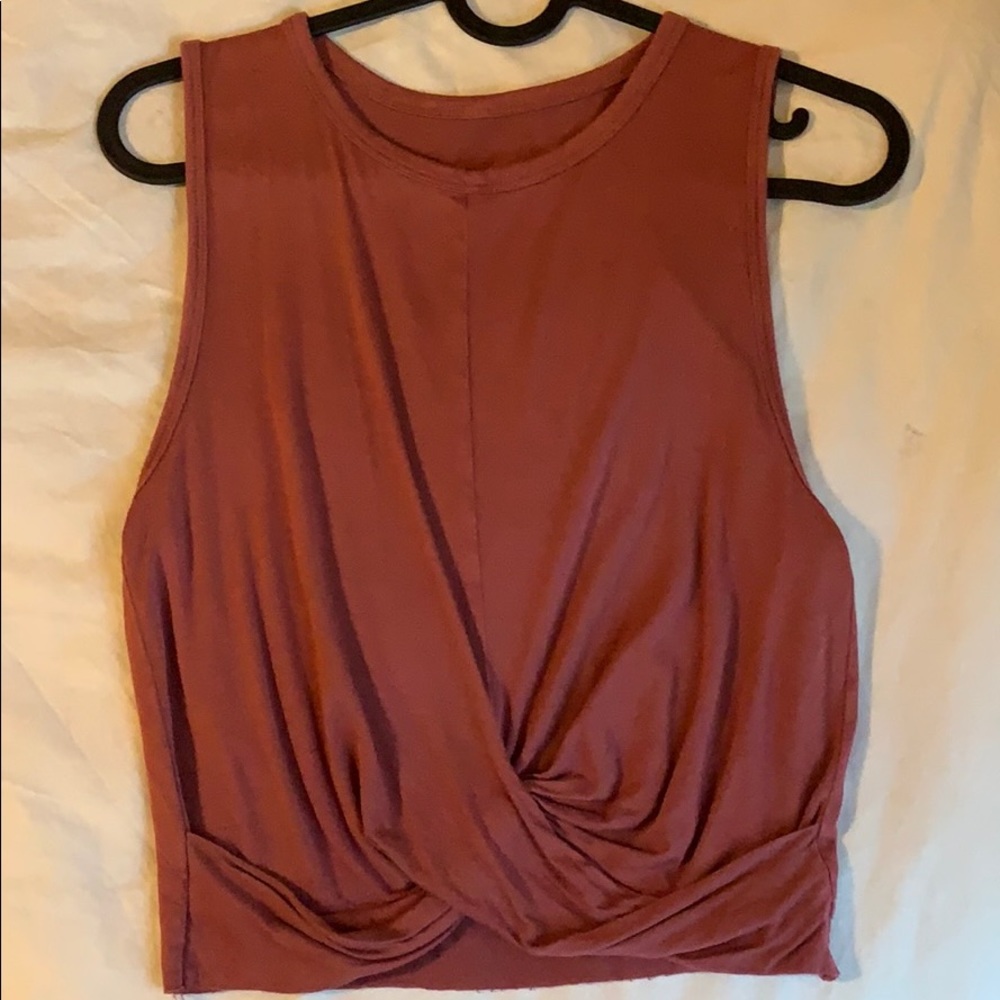 ALO YOGA crop top